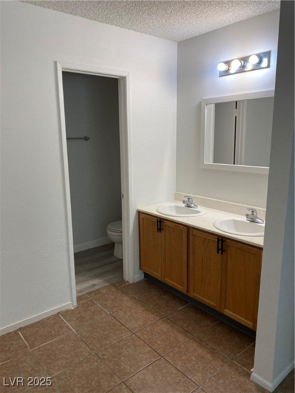 Las Vegas, Nevada, 89121, United States, ,3 BathroomsBathrooms,Residential,For Sale,2000059