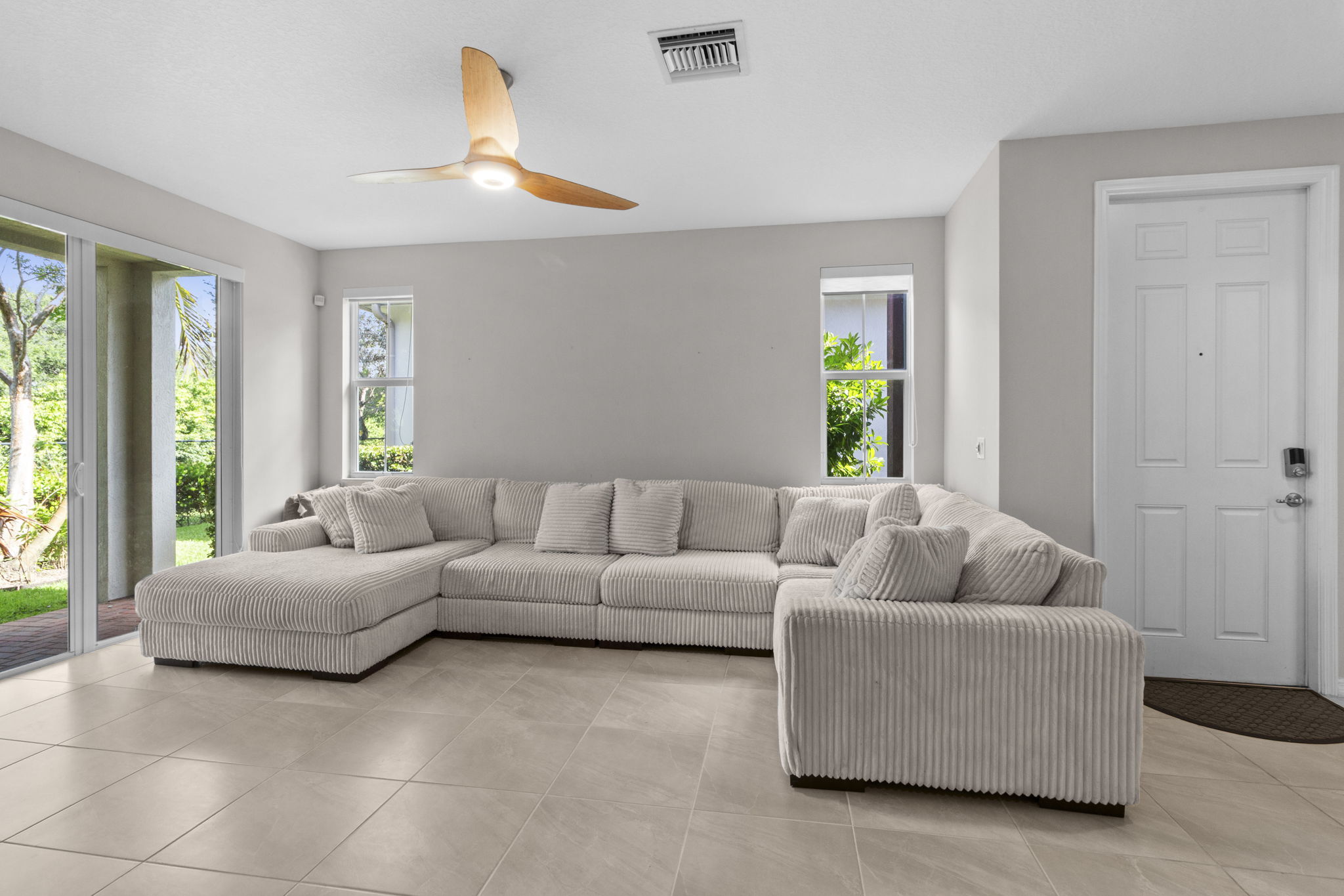  5319 Falcon Trail, Davie, FL 33314 - 物件實景