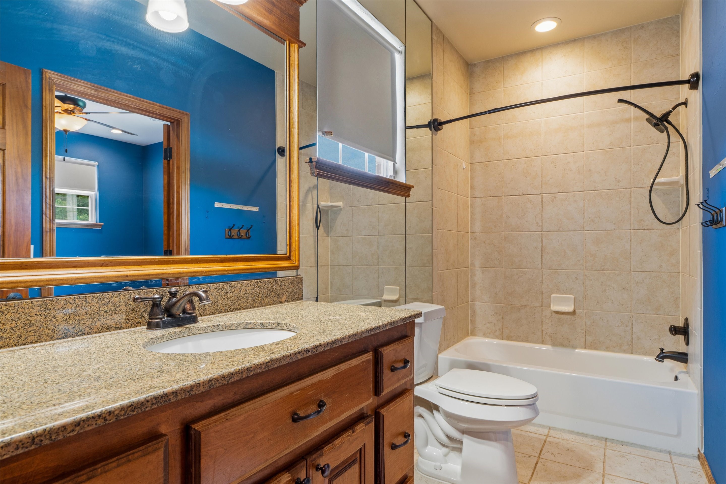  6405 Valley Ridge Drive, Edmond, OK 73034 - 物件實景