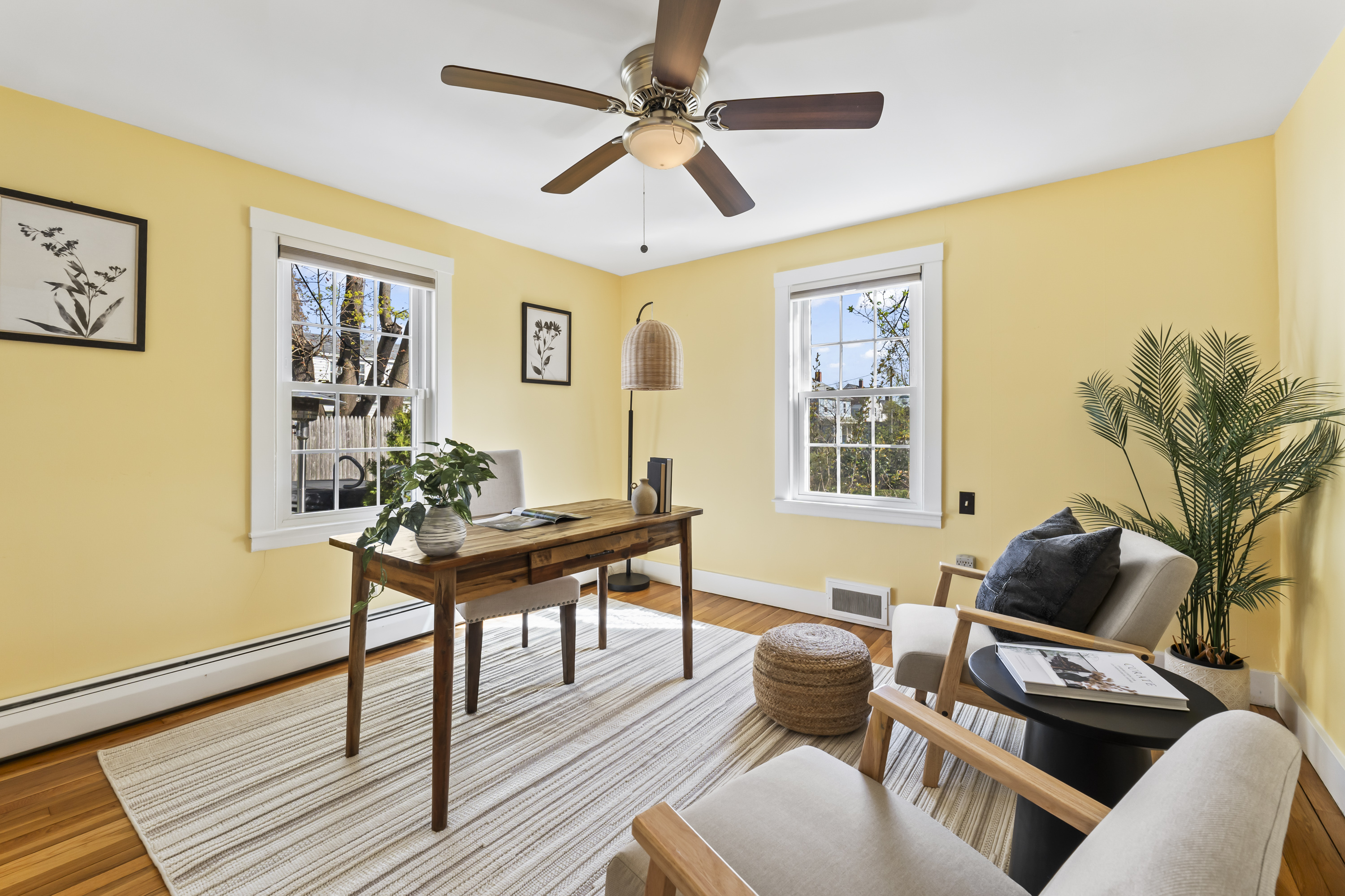 Falmouth, Maine, 04105, United States, 3 Bedrooms Bedrooms, ,2 BathroomsBathrooms,Residential,For Sale,1794593