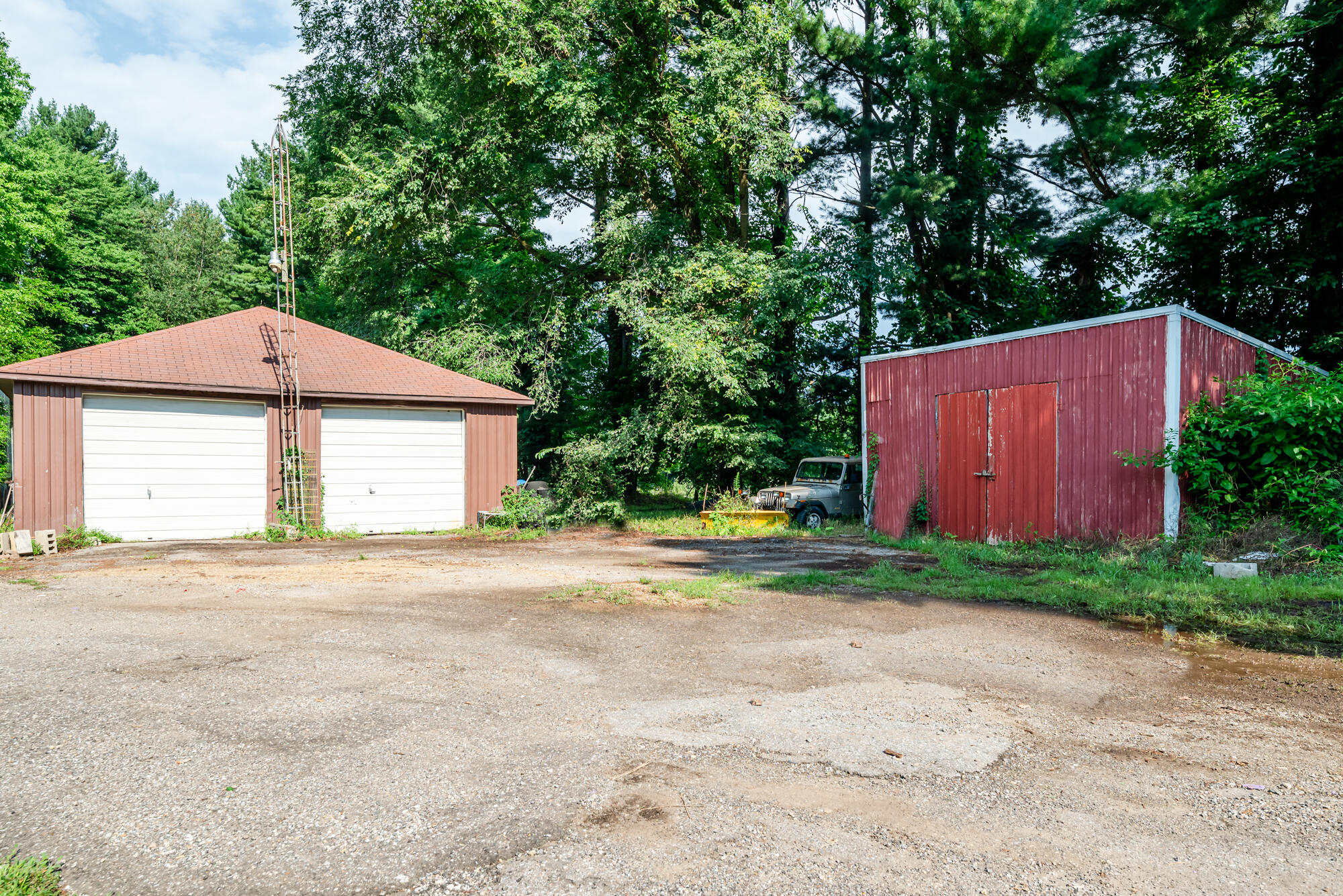 Buchanan, Michigan, 49107, United States, 5 Bedrooms Bedrooms, ,3 BathroomsBathrooms,Residential,For Sale,1974856
