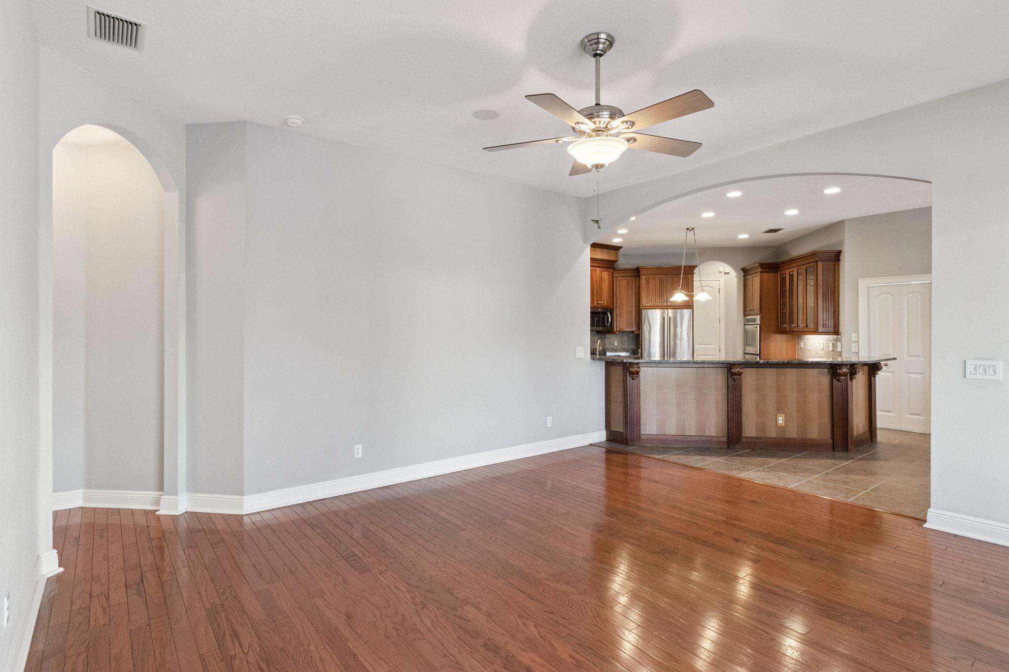 Plant City, Florida, 33565, United States, 4 Bedrooms Bedrooms, ,3 BathroomsBathrooms,Residential,For Sale,2005907