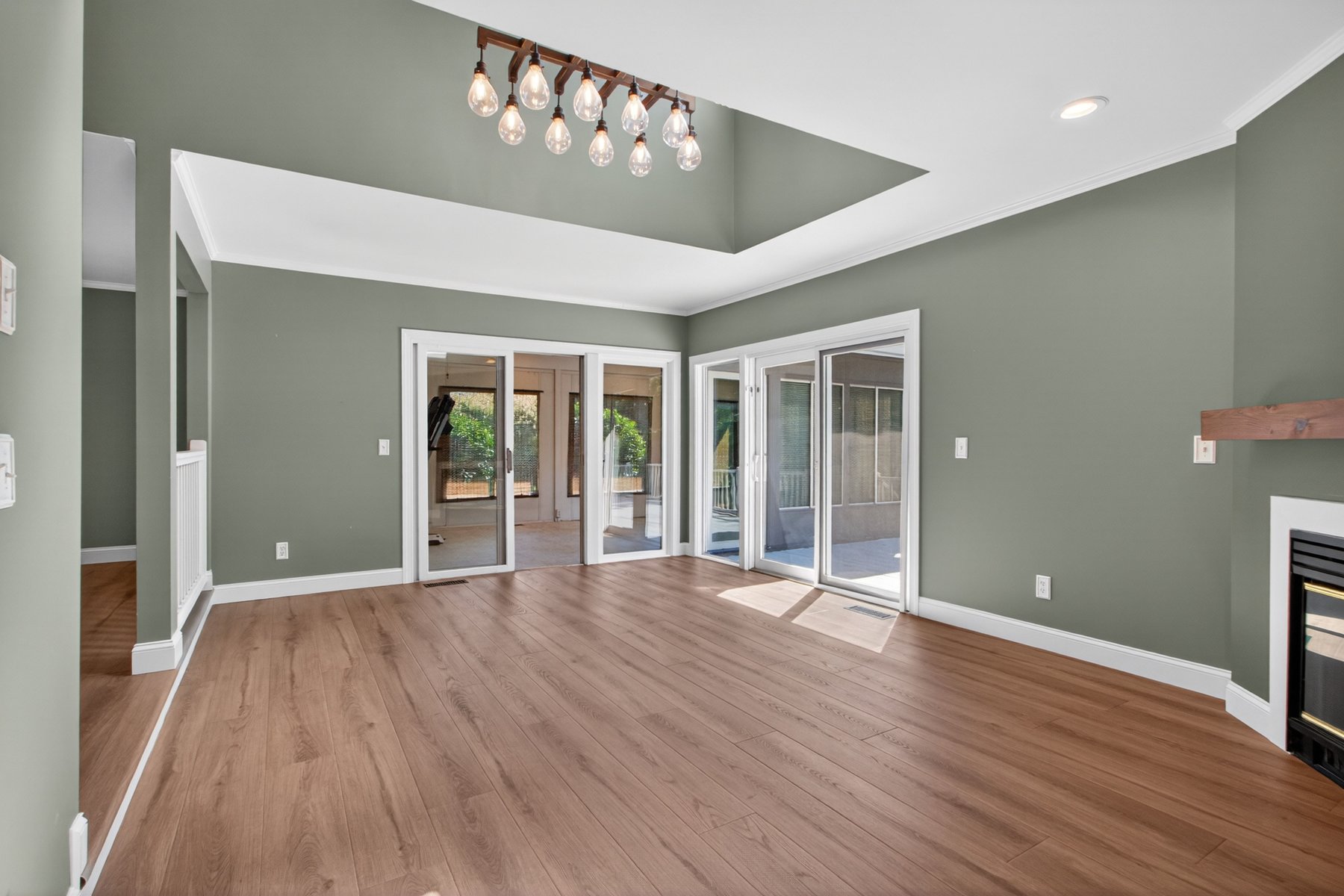  18609 Broadfield Drive - 物件實景
