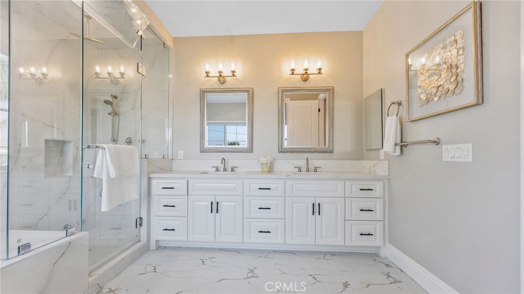 Temple City, California, 91780, United States, 5 Bedrooms Bedrooms, ,6 BathroomsBathrooms,Residential,For Sale,1989689