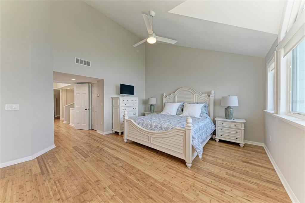 Bradenton, Florida, 34210, United States, 2 Bedrooms Bedrooms, ,2 BathroomsBathrooms,Residential,For Sale,1897662