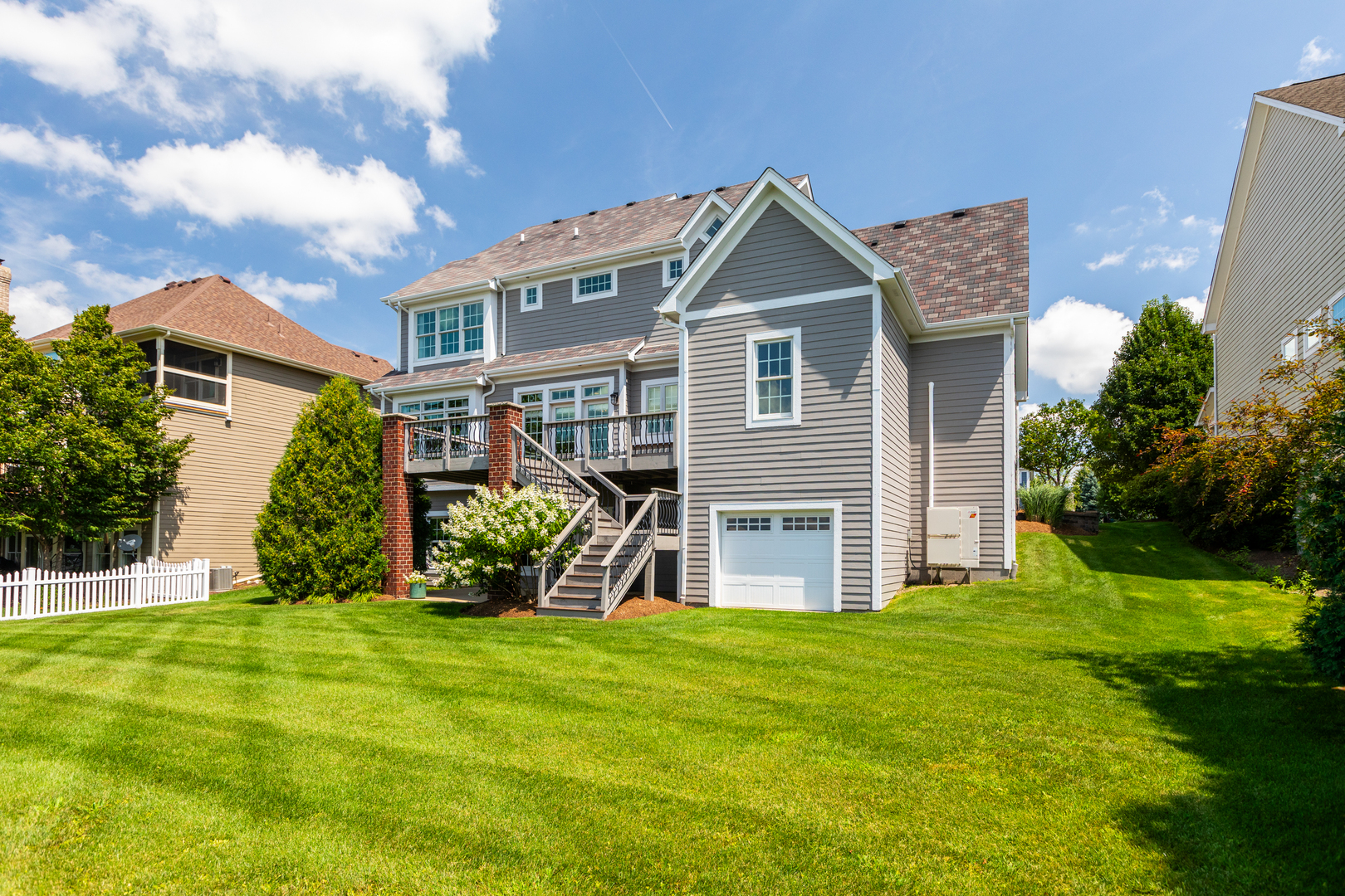 Sugar Grove, Illinois, 60554, United States, 4 Bedrooms Bedrooms, ,4 BathroomsBathrooms,Residential,For Sale,1918159