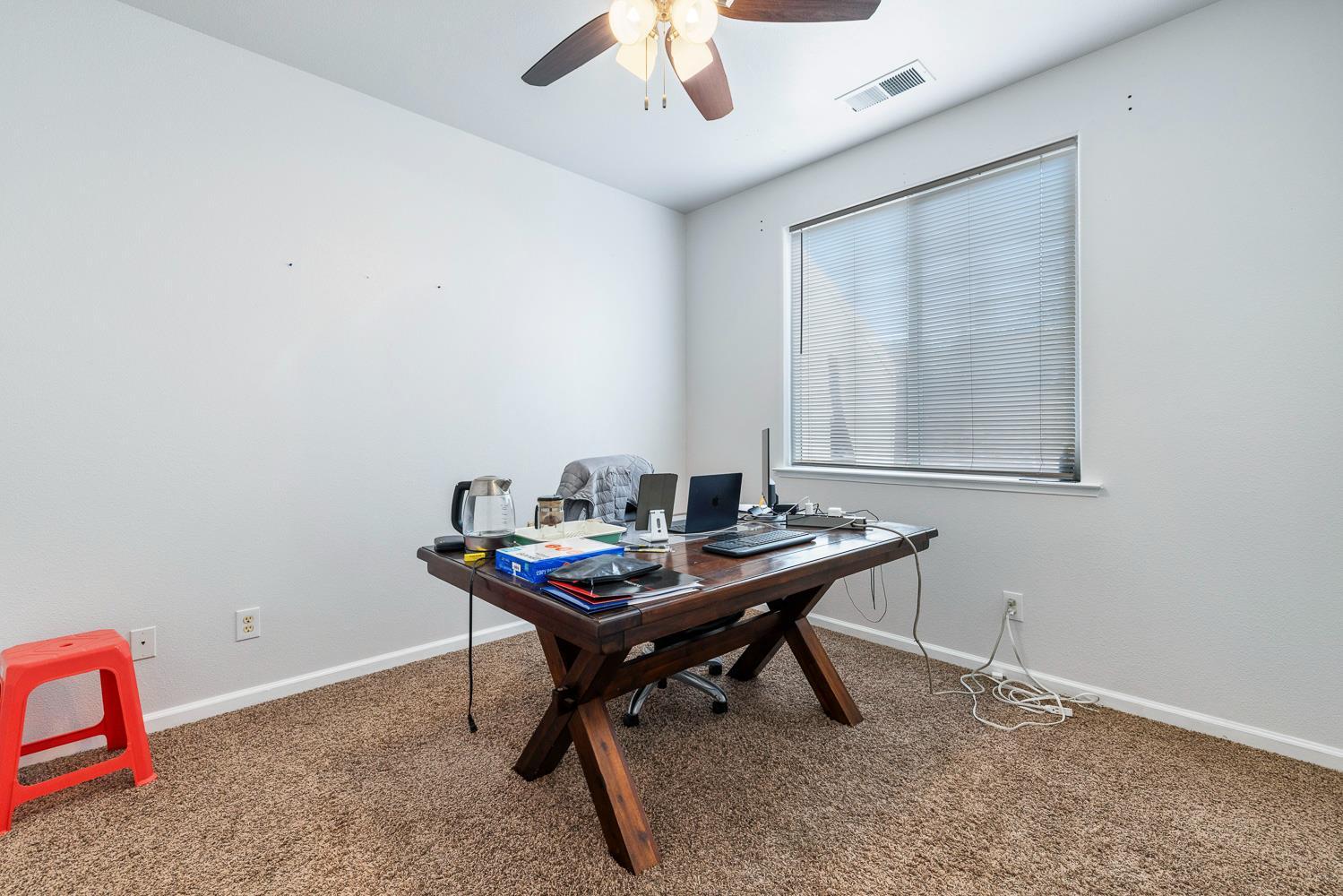 Fresno, California, 93727, United States, 4 Bedrooms Bedrooms, ,2 BathroomsBathrooms,Residential,For Sale,2008580