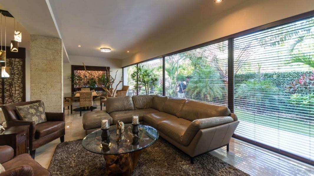 Carretera M?rida - progreso, Mérida, Yucatán, 97310, Mexico, 4 Bedrooms Bedrooms, ,6 BathroomsBathrooms,Residential,For Sale,Carretera M?rida - progreso,1444685