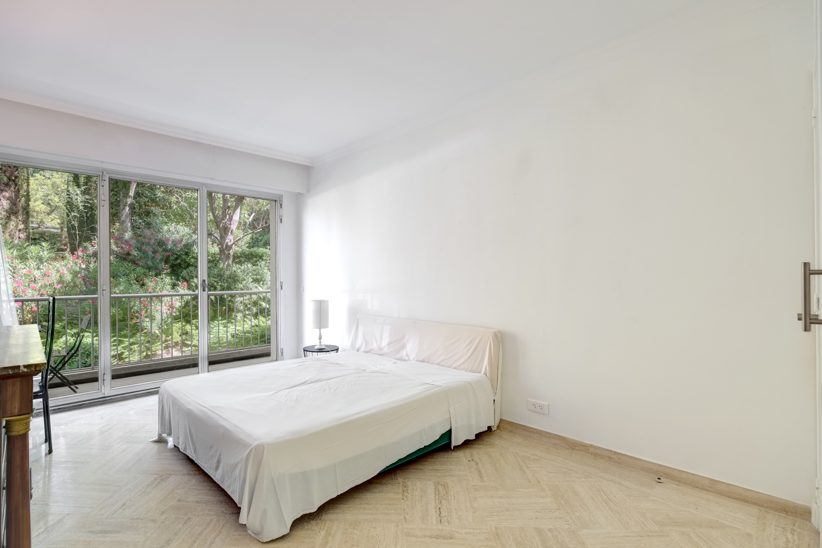  Sea view apartment for renovation in a prestigious residence in Cannes Californ… - 物件實景