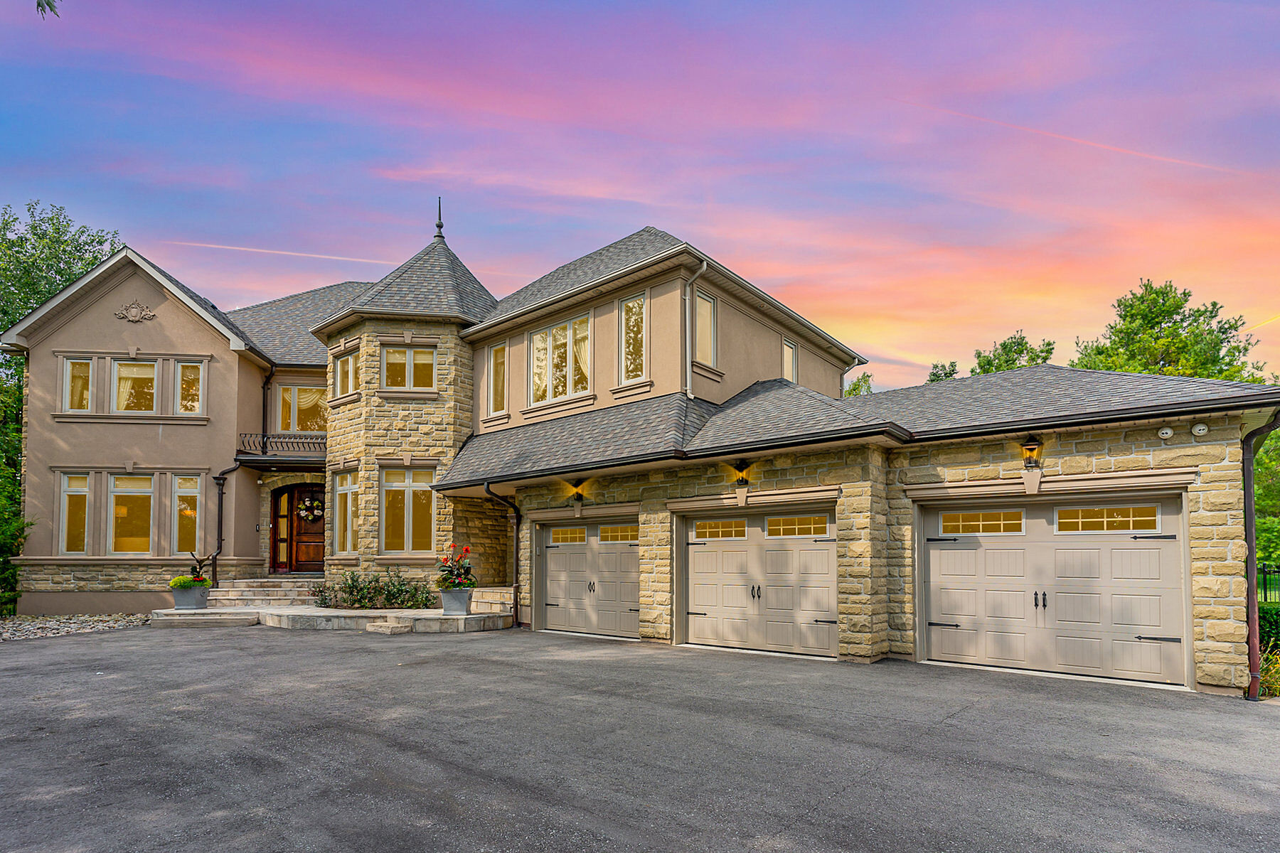  Custom Estate Home - 物件實景