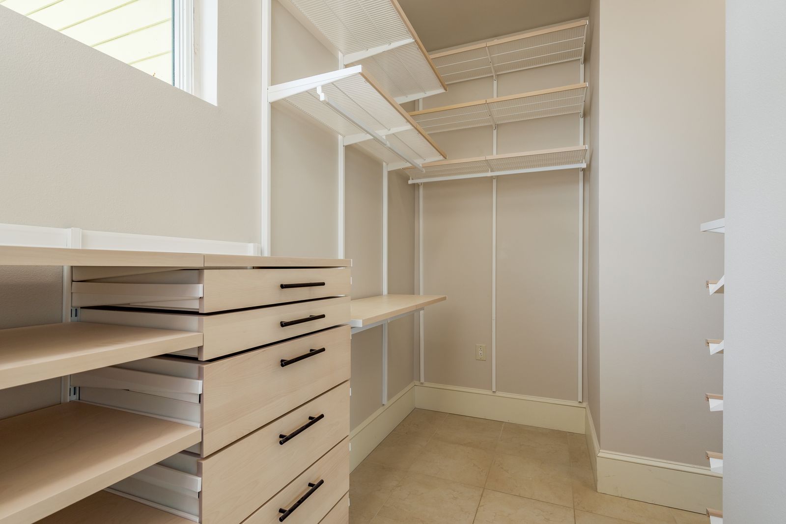 Clearwater, Florida, 33767, United States, 5 Bedrooms Bedrooms, ,5 BathroomsBathrooms,Residential,For Sale,1984474