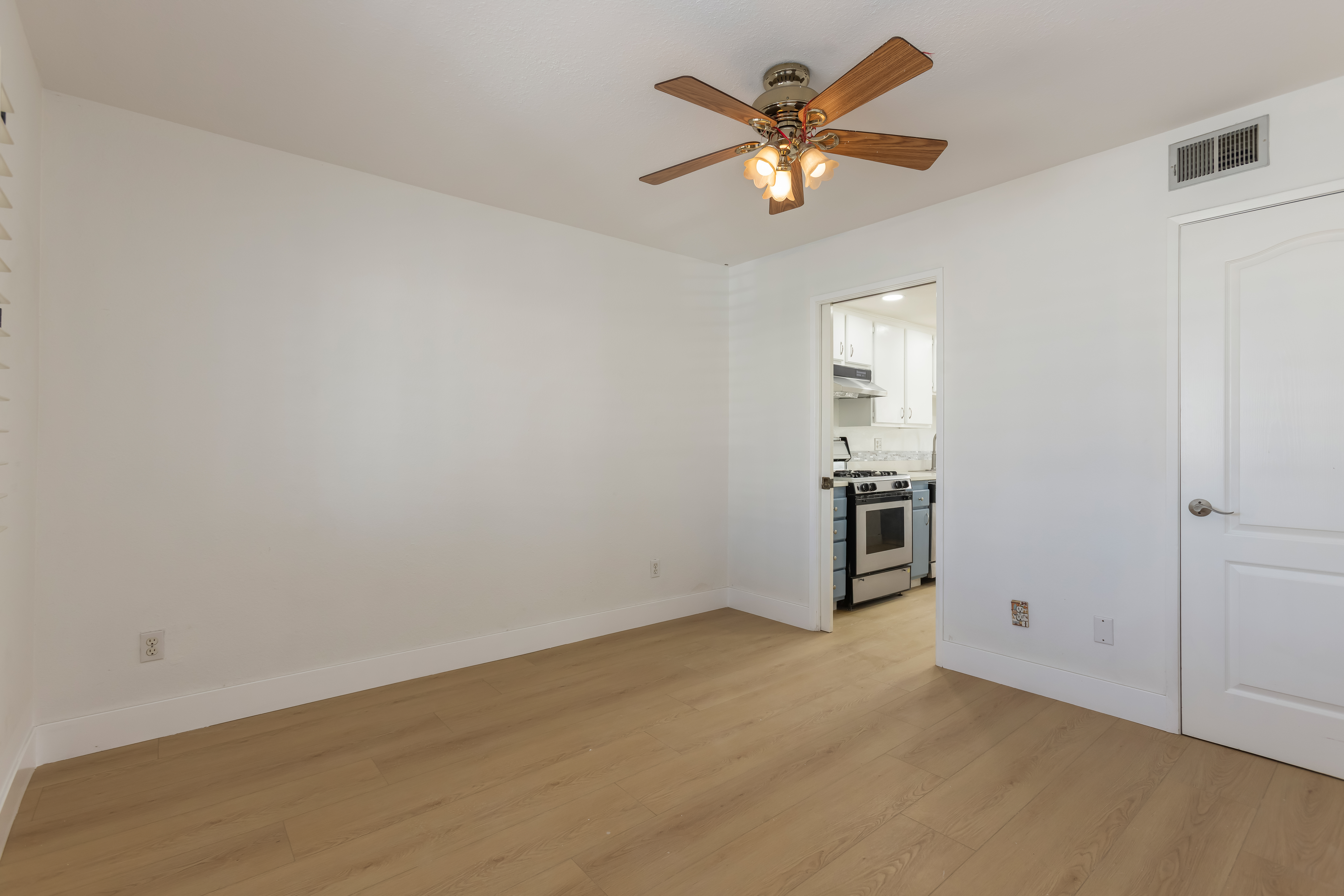  5844 Chapman Avenue, Garden Grove, CA 92845 - 物件實景