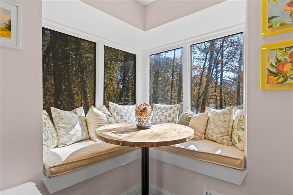 Marietta, Georgia, 30066, United States, 4 Bedrooms Bedrooms, ,3 BathroomsBathrooms,Residential,For Sale,1994491