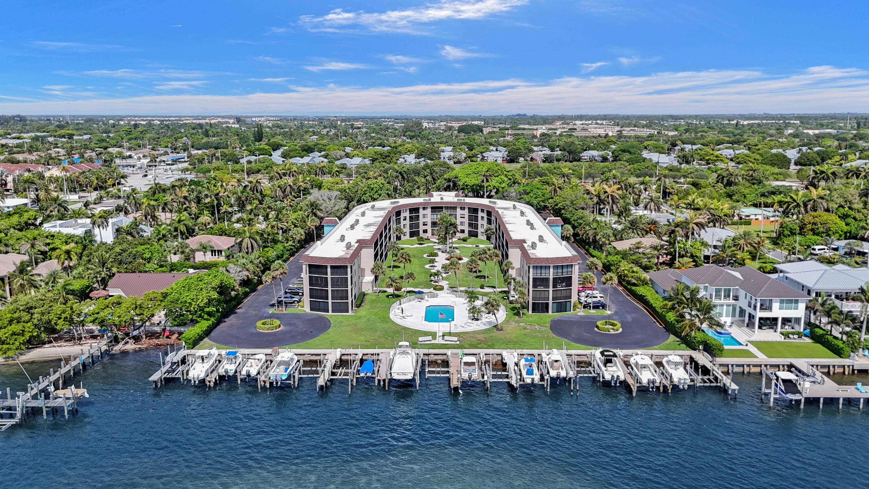 Boynton Beach, Florida, 33435, United States, 2 Bedrooms Bedrooms, ,2 BathroomsBathrooms,Residential,For Sale,1849946