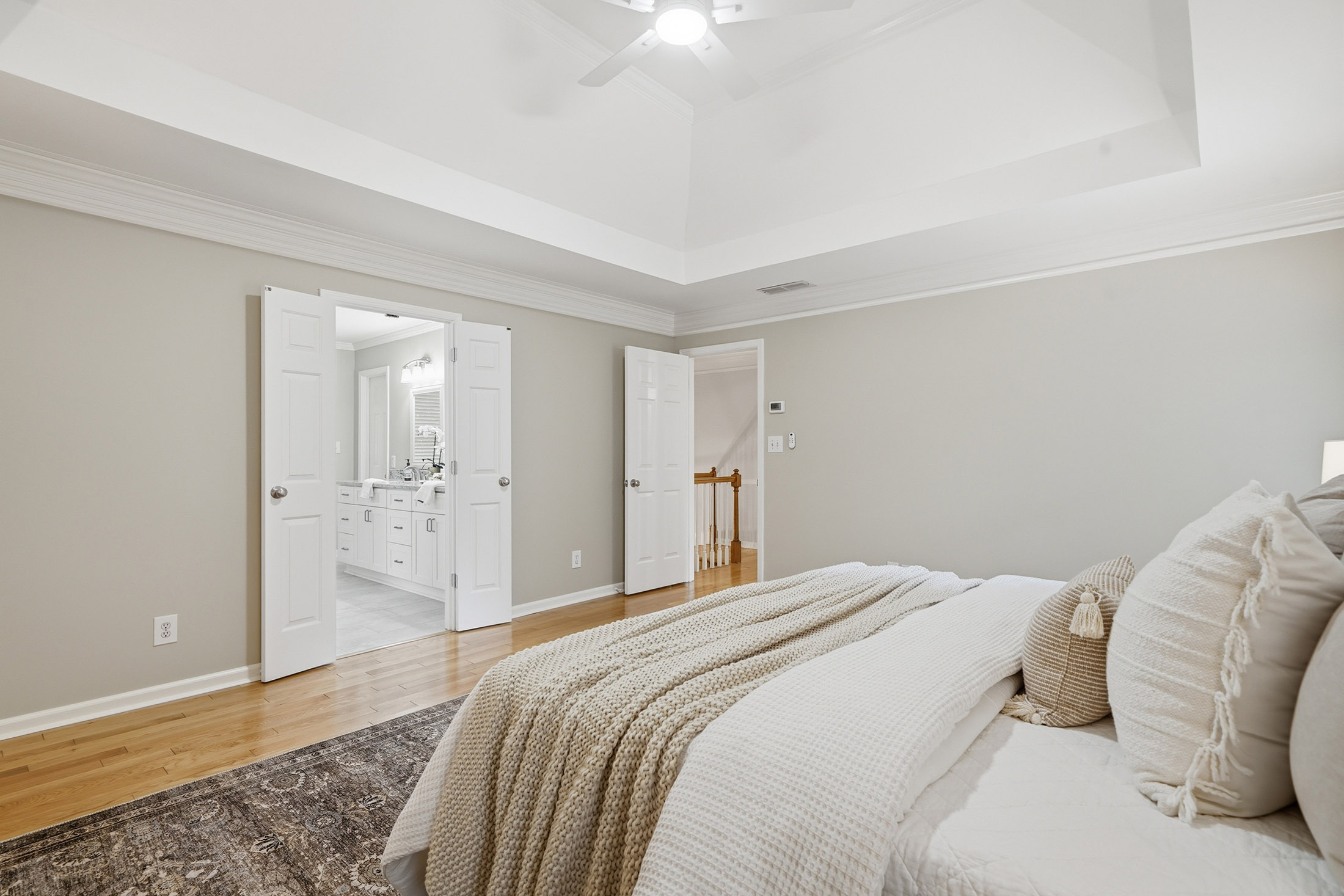  Tucked Into a Cul-de-Sac in Johns Creek’s Sought-After Glastonberry Neighborhood - 物件實景
