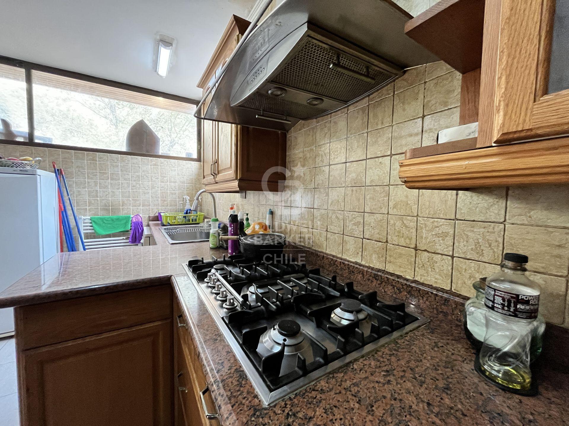 Lo Barnechea, Chile, 5 Bedrooms Bedrooms, ,4 BathroomsBathrooms,Residential,For Sale,1846882