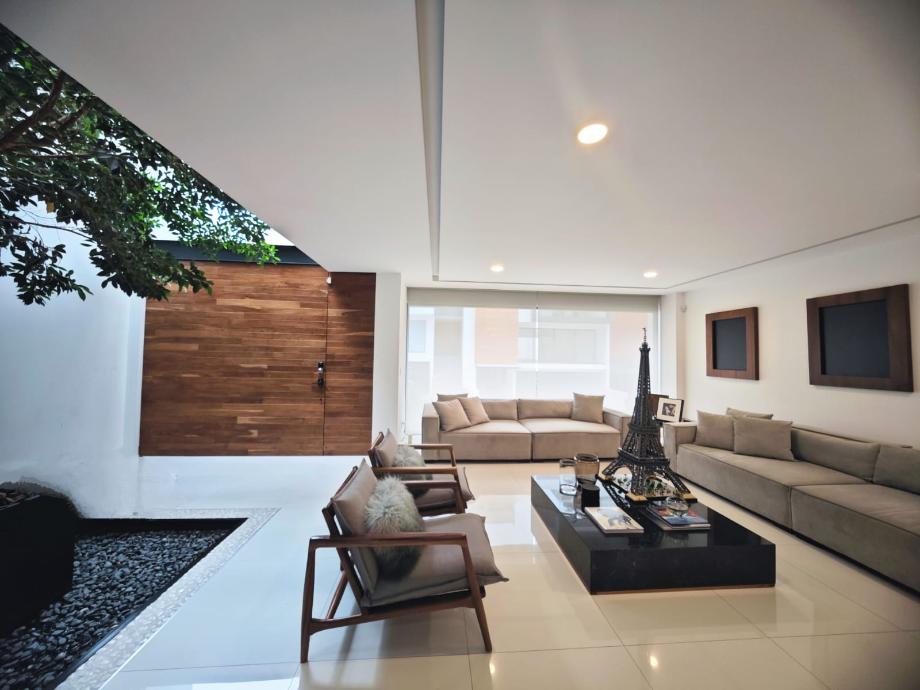 Atizapán de Zaragoza, Estado de méxico, 52994, Mexico, 3 Bedrooms Bedrooms, ,2 BathroomsBathrooms,Residential,For Sale,1939831