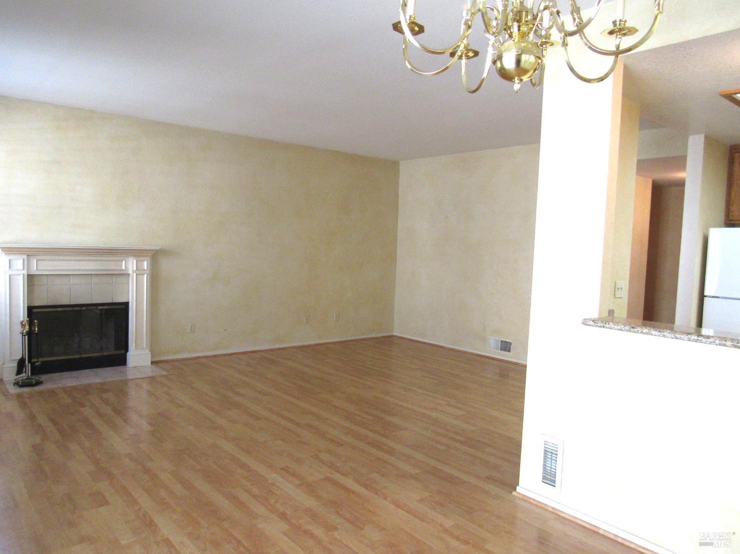 Sonoma, California, 95476, United States, 2 Bedrooms Bedrooms, ,2 BathroomsBathrooms,Residential,For Sale,1979708