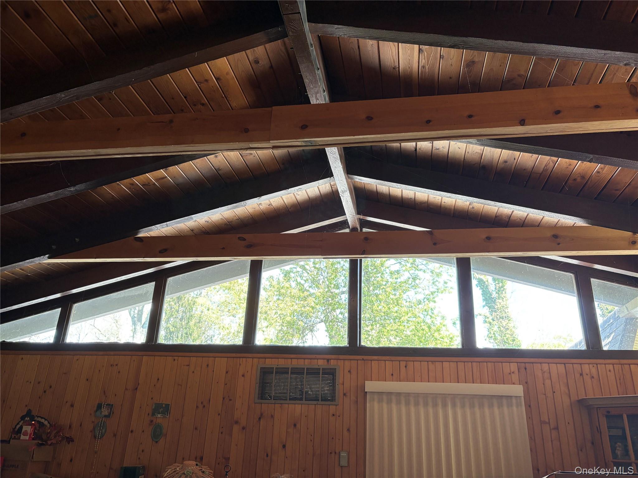 East Moriches, New York, 11940, United States, 3 Bedrooms Bedrooms, ,2 BathroomsBathrooms,Residential,For Sale,1937631