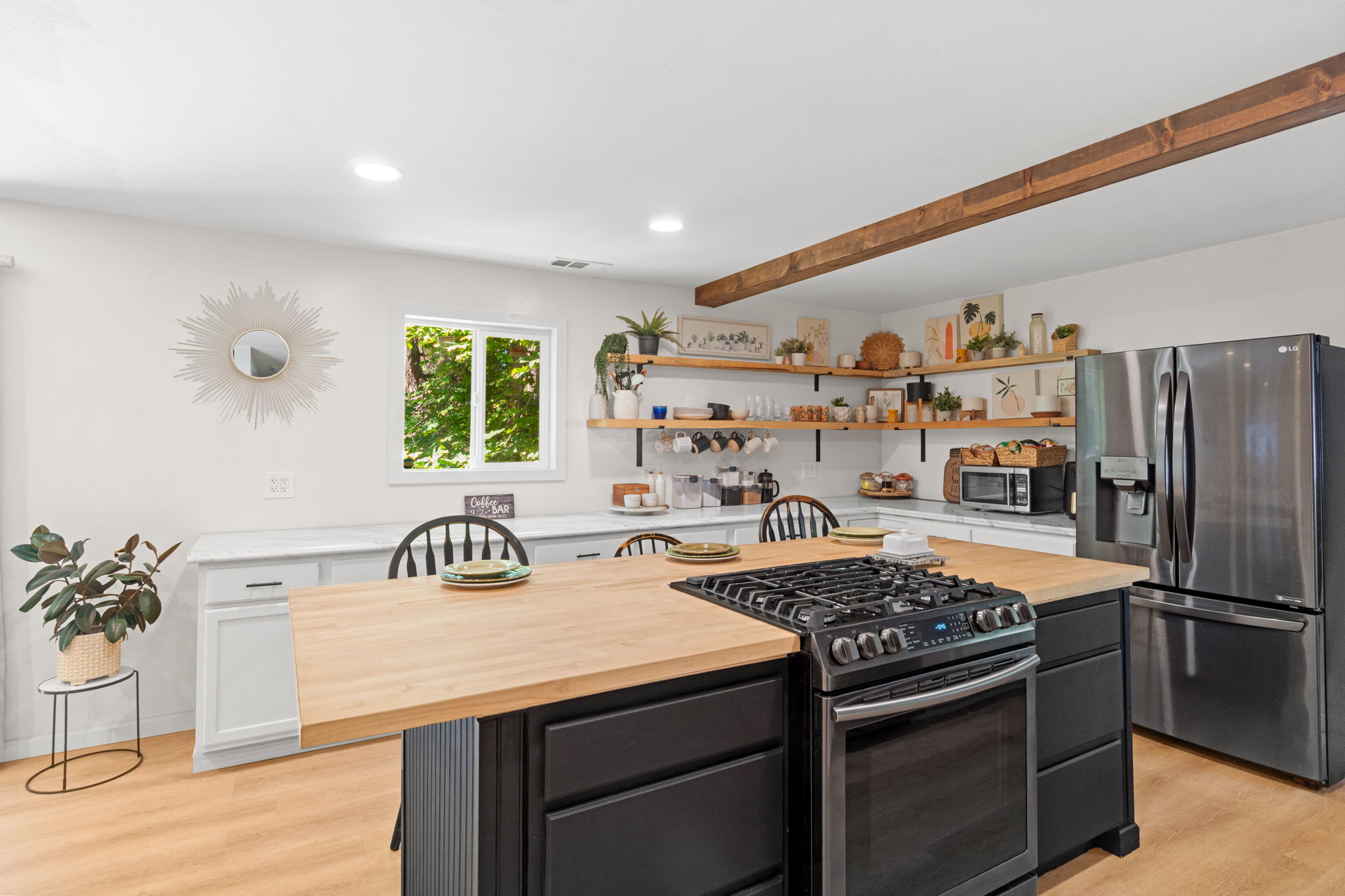  4934 Cedar Drive, Camino, CA 95709 - 物件實景