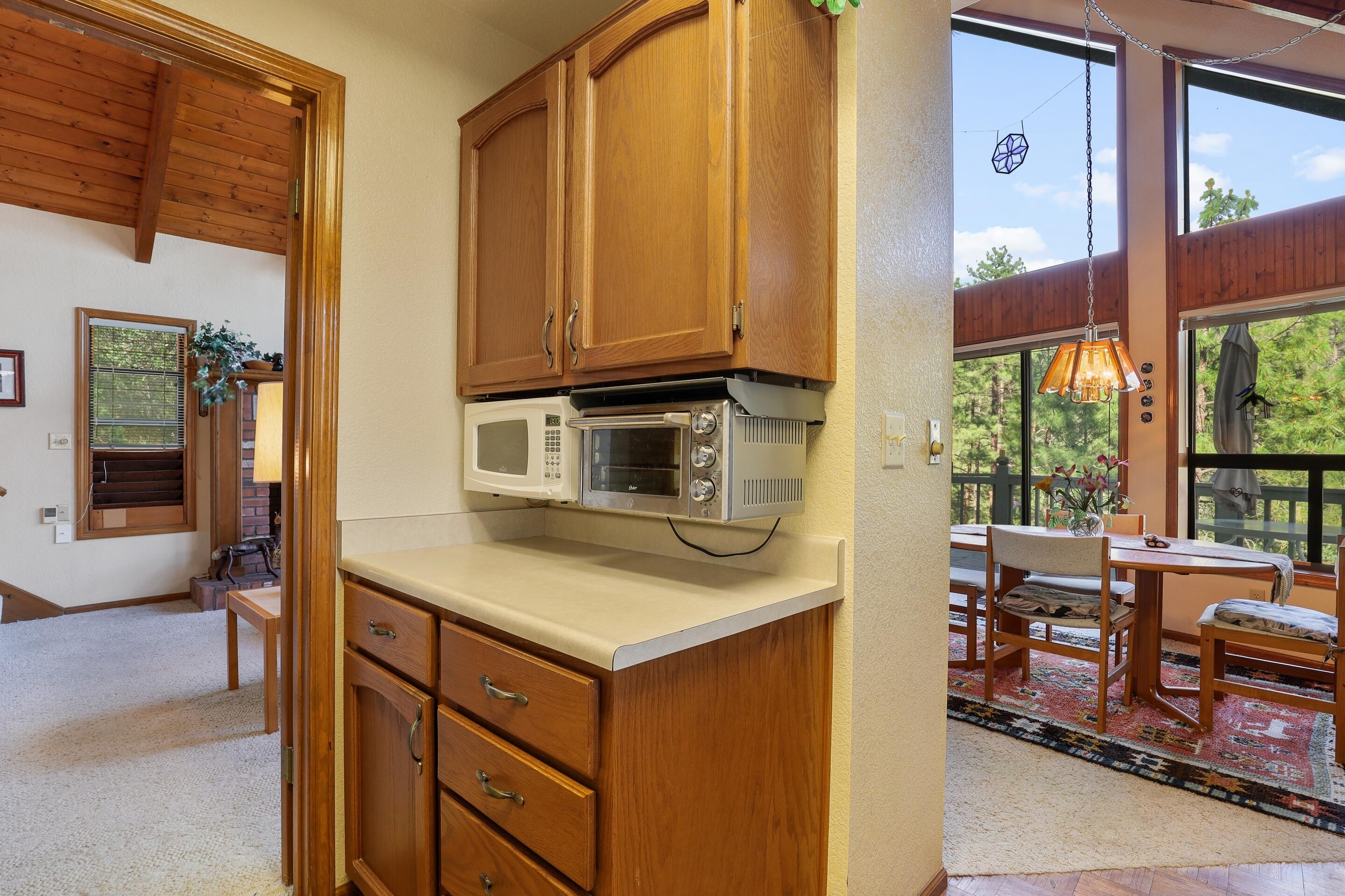 Pine, Arizona, 85544, United States, 3 Bedrooms Bedrooms, ,1 BathroomBathrooms,Residential,For Sale,1874773