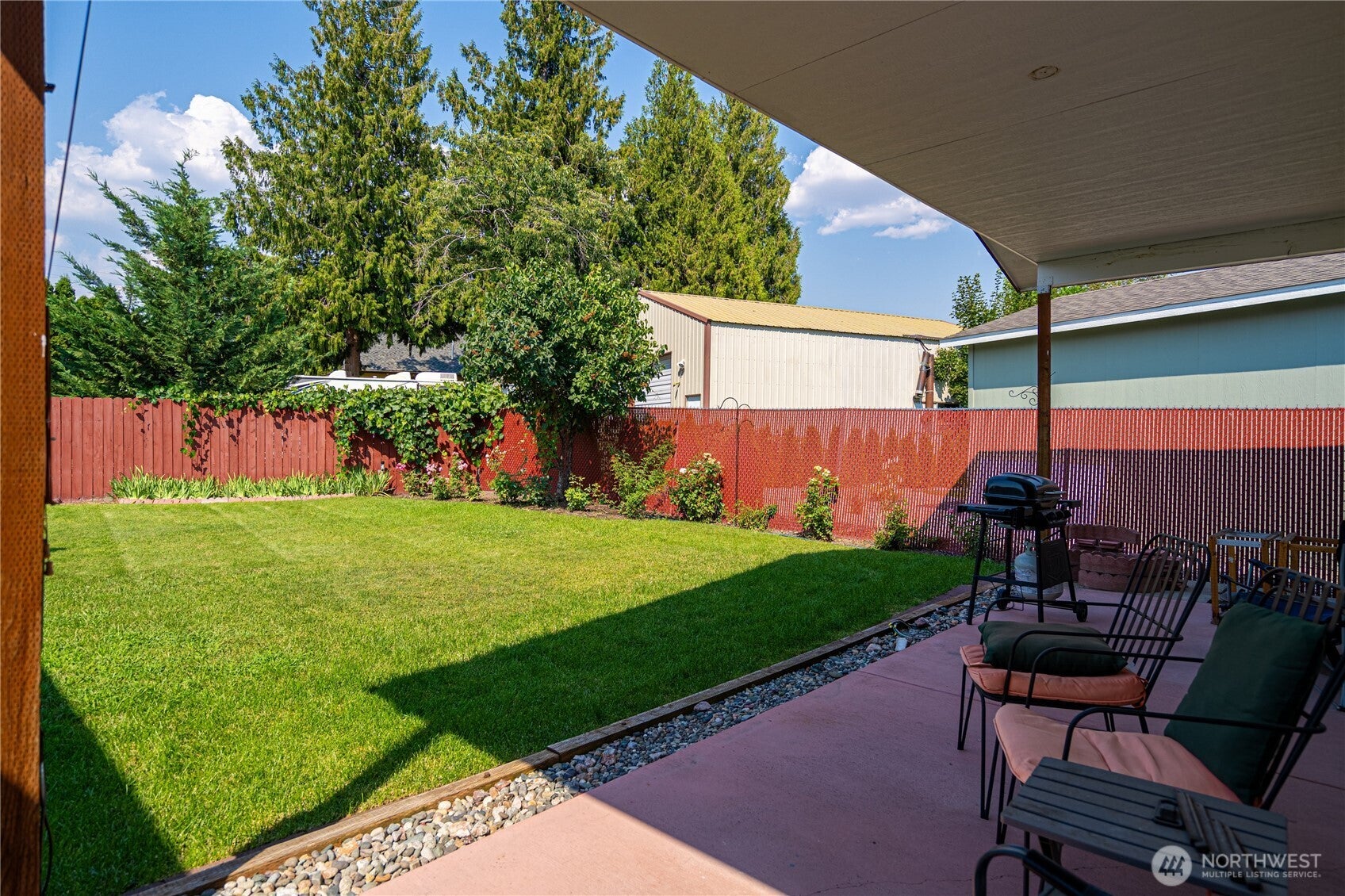 Manson, Washington, 98831, United States, 3 Bedrooms Bedrooms, ,2 BathroomsBathrooms,Residential,For Sale,1901379