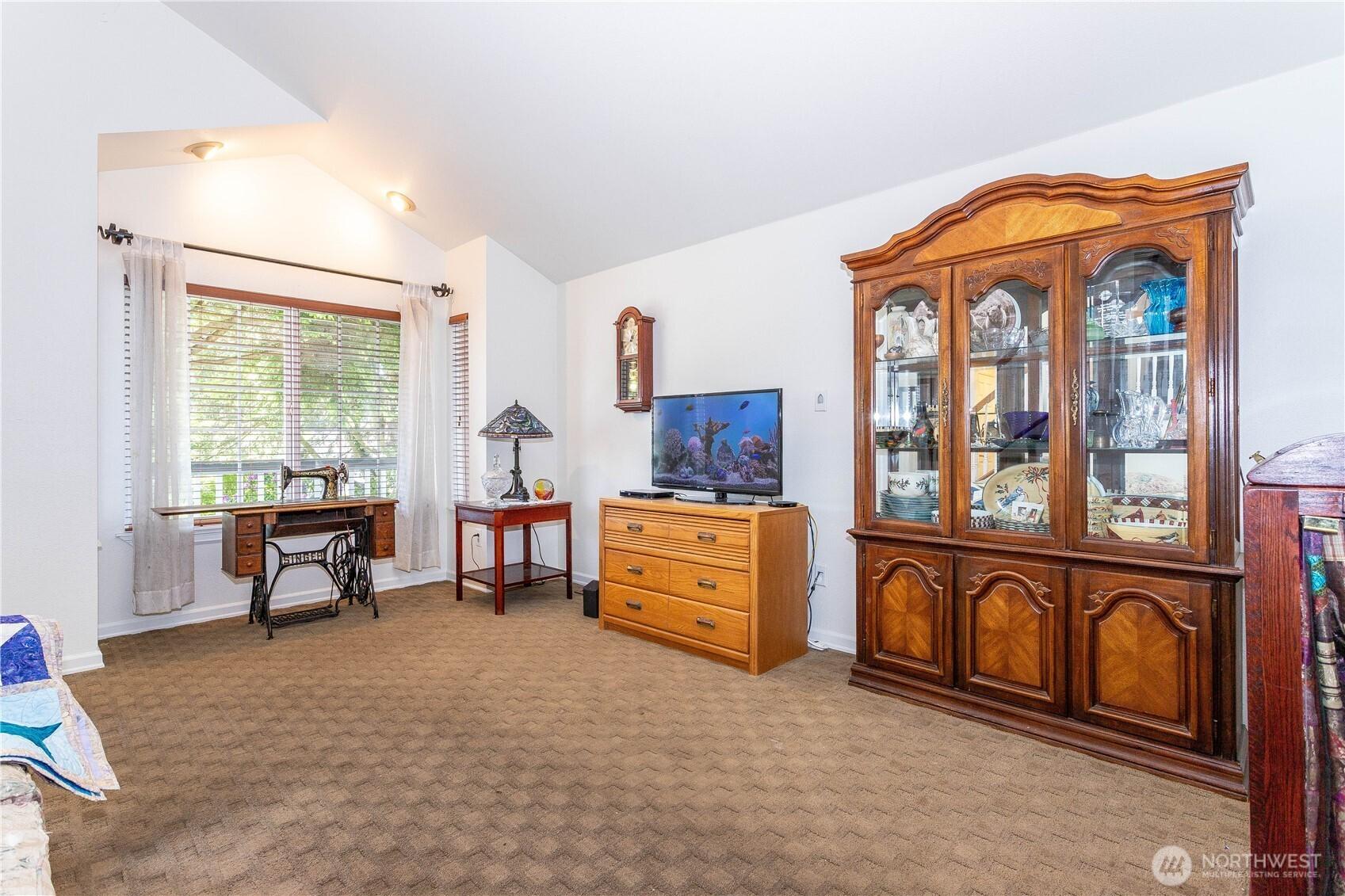 FEDERAL WAY, Washington, 98003, United States, 3 Bedrooms Bedrooms, ,3 BathroomsBathrooms,Residential,For Sale,1874810