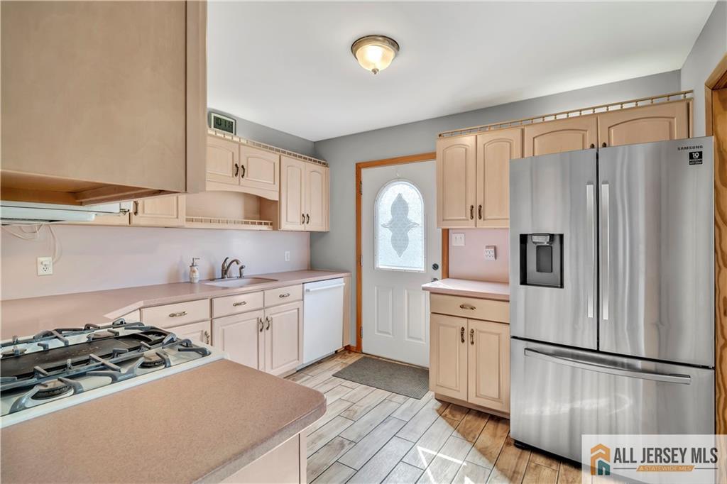 Old Bridge, New Jersey, 08857, United States, 4 Bedrooms Bedrooms, ,3 BathroomsBathrooms,Residential,For Sale,1962788