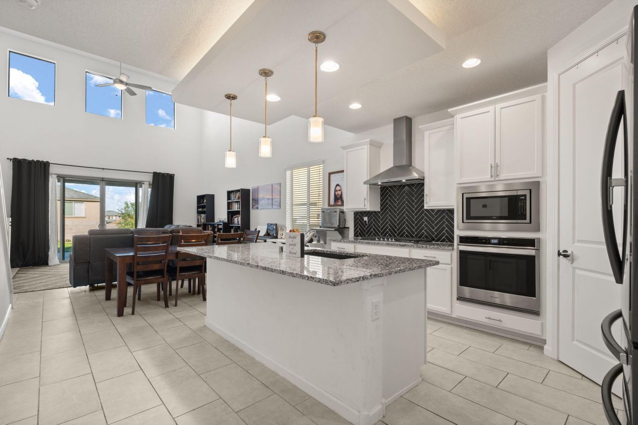 Albuquerque, New Mexico, 87120, United States, 4 Bedrooms Bedrooms, ,3 BathroomsBathrooms,Residential,For Sale,1958873