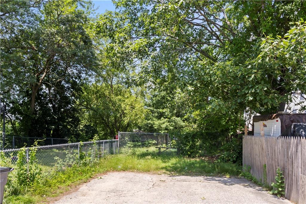 Providence, Rhode Island, 02909, United States, 3 Bedrooms Bedrooms, ,1 BathroomBathrooms,Residential,For Sale,1975047