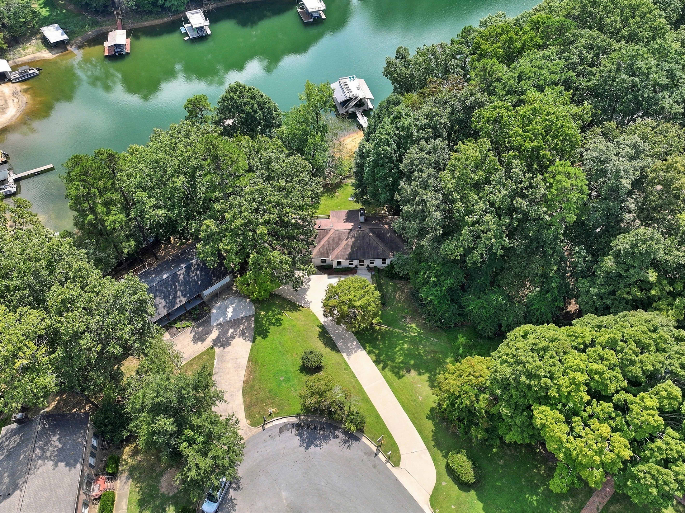  Your Dream Lake House: Renovated, Waterfront and Fully Furnished - 物件實景