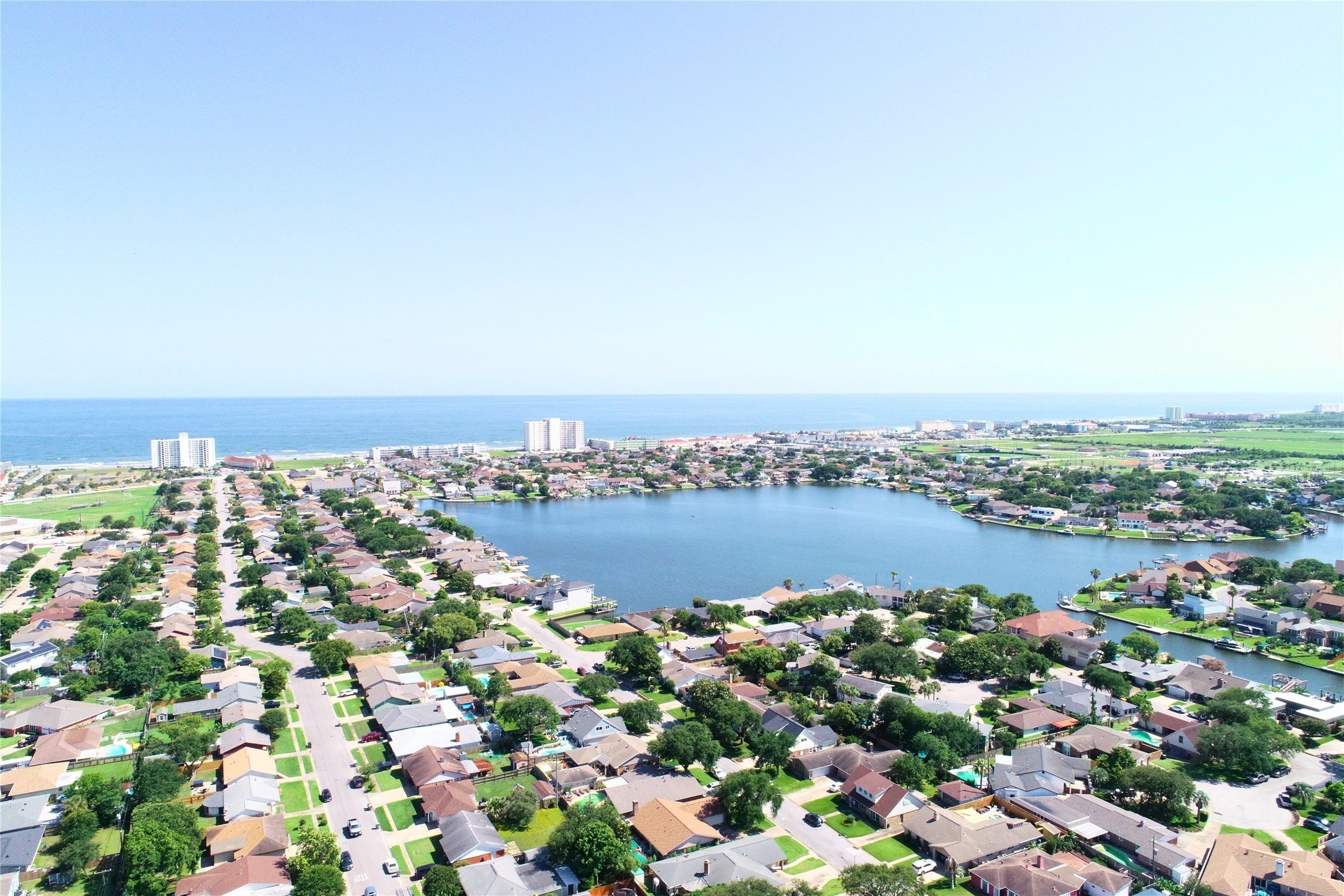 Galveston, Texas, 77551, United States, 4 Bedrooms Bedrooms, ,3 BathroomsBathrooms,Residential,For Sale,1923431