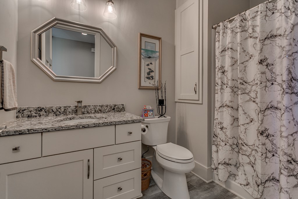 Sturgeon Bay, Wisconsin, 54235, United States, 3 Bedrooms Bedrooms, ,5 BathroomsBathrooms,Residential,For Sale,1941719