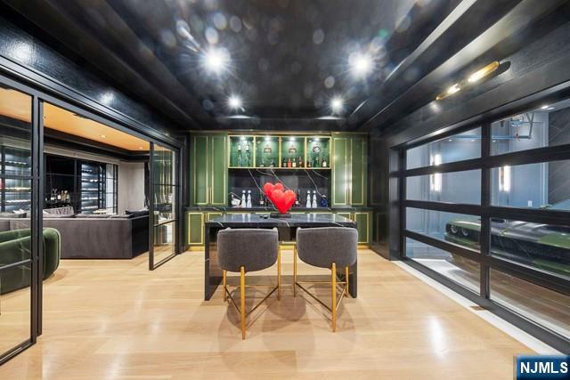 Saddle River, New Jersey, 07458, United States, 6 Bedrooms Bedrooms, ,10 BathroomsBathrooms,Residential,For Sale,1793660