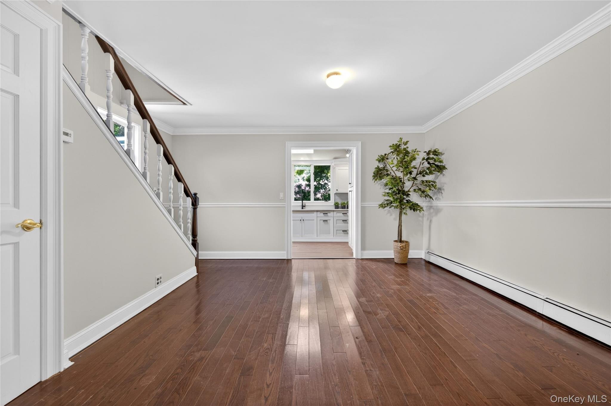  136 Lodge Avenue, Huntington Station, NY, 11746 - 物件實景