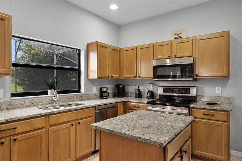 Clermont, Florida, 34714, United States, 5 Bedrooms Bedrooms, ,4 BathroomsBathrooms,Residential,For Sale,1947798