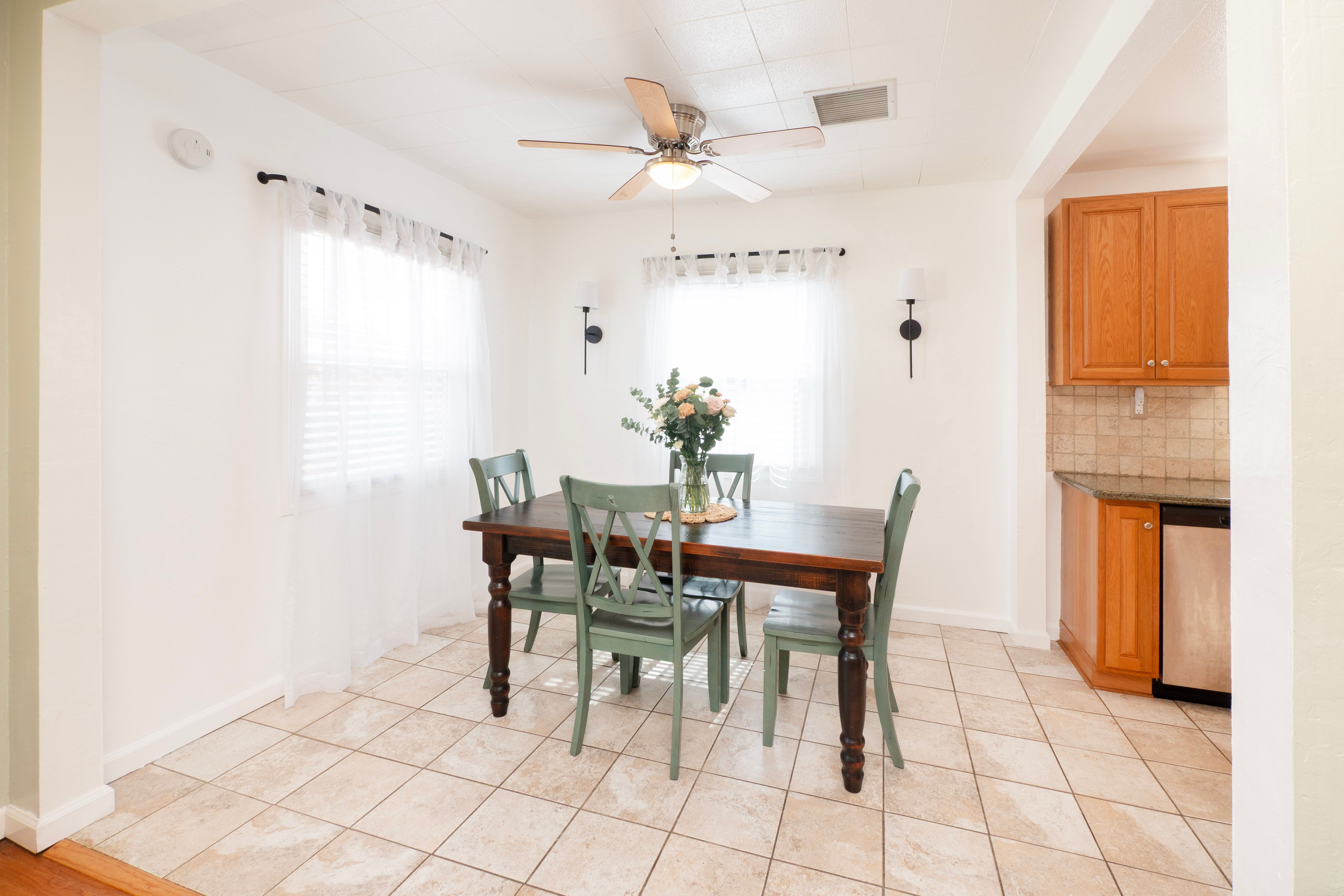  4290 Oakwood Place, Riverside, CA 92506 - 物件實景