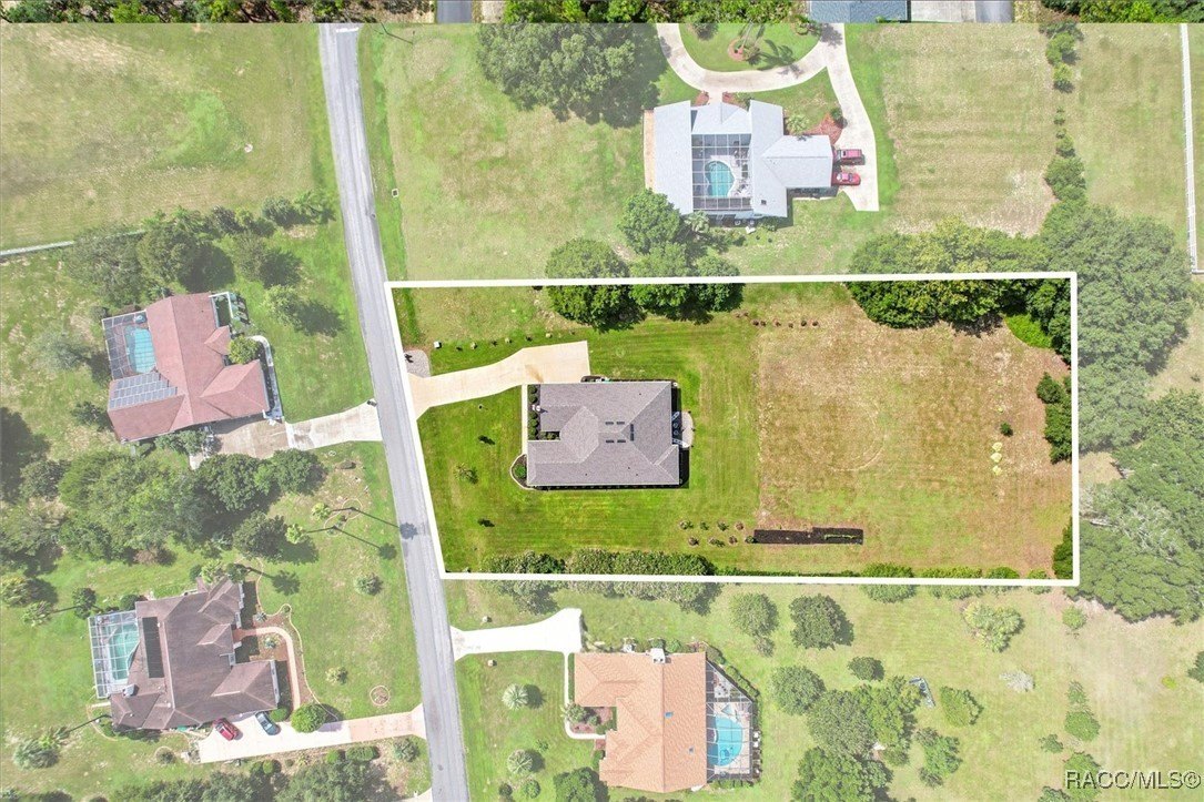 Hernando, Florida, 34442, United States, 4 Bedrooms Bedrooms, ,3 BathroomsBathrooms,Residential,For Sale,2008146