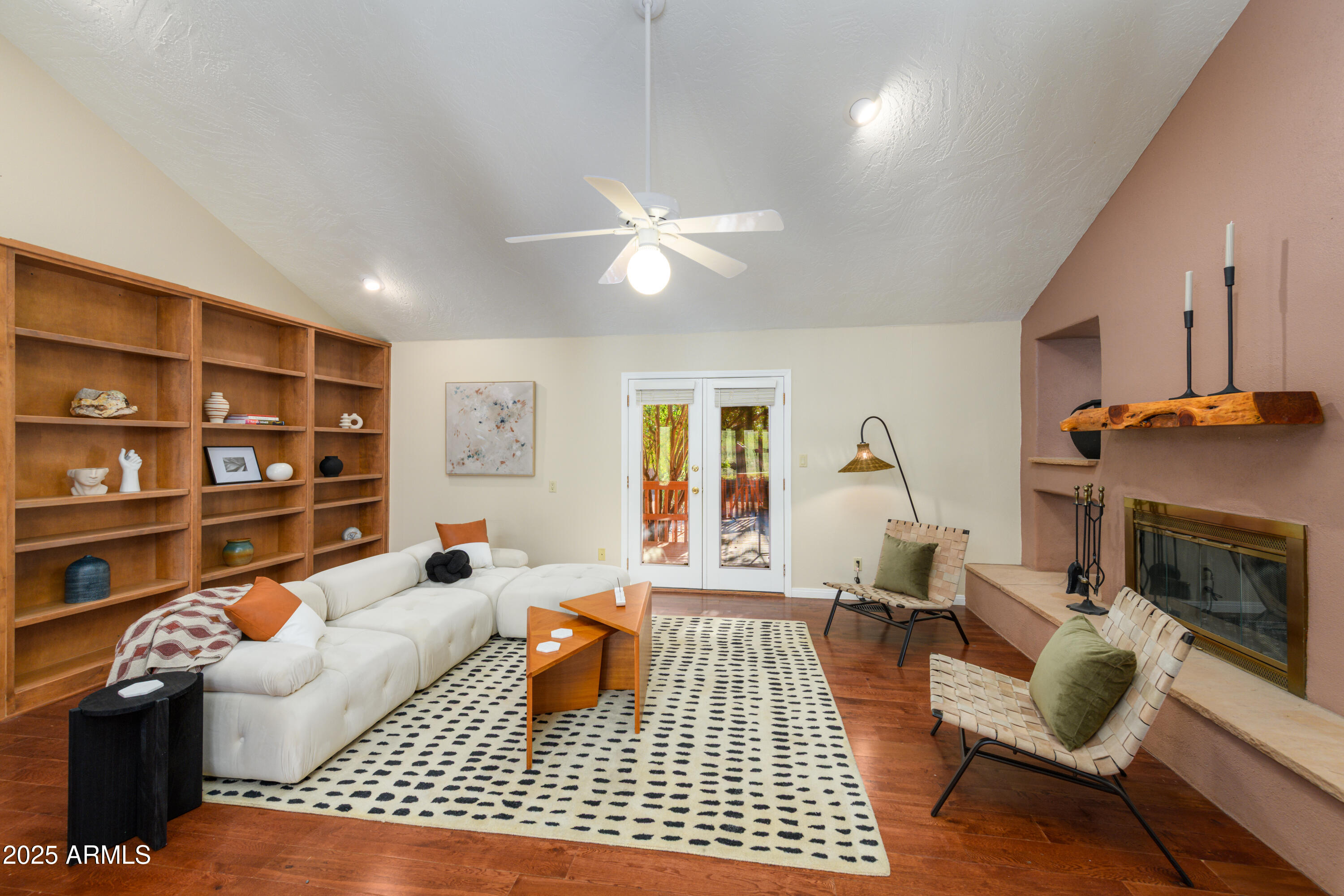 Sedona, Arizona, 86351, United States, 3 Bedrooms Bedrooms, ,4 BathroomsBathrooms,Residential,For Sale,2003507