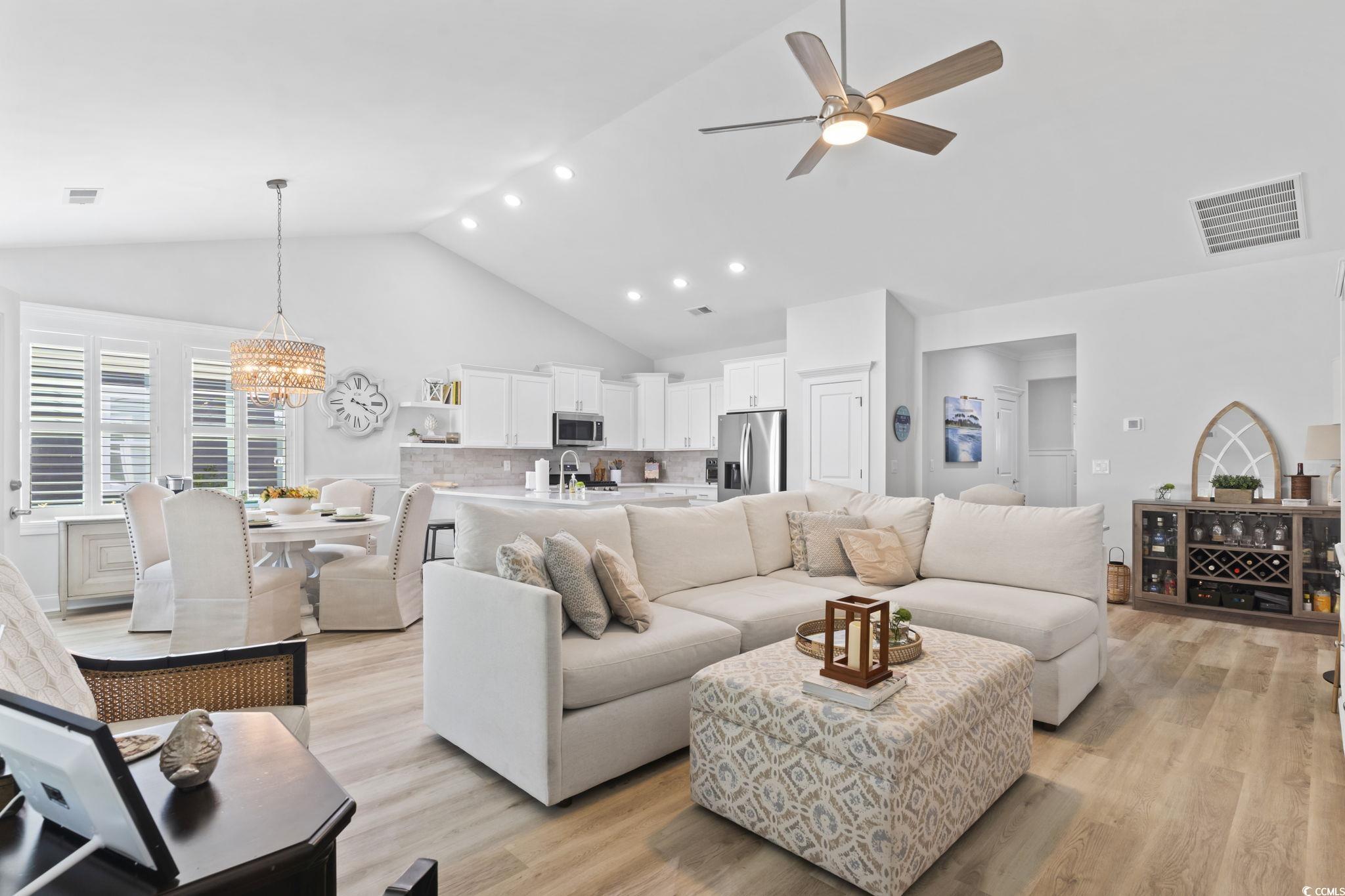 North Myrtle Beach, South Carolina, 29582, United States, 4 Bedrooms Bedrooms, ,3 BathroomsBathrooms,Residential,For Sale,1795163