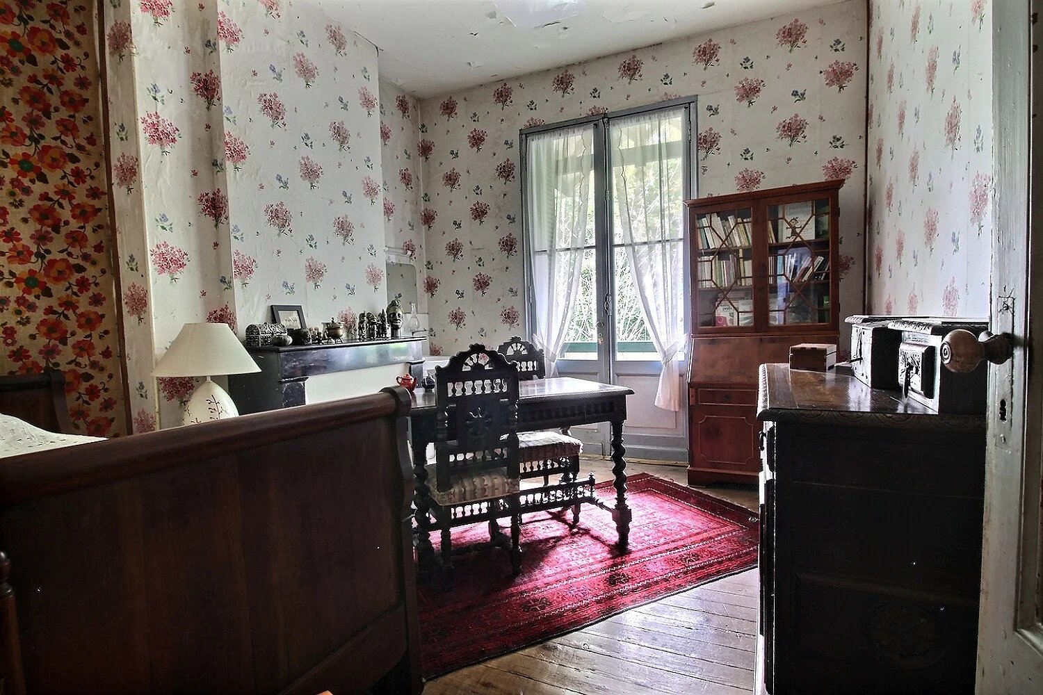 Arcachon, New Aquitaine, 33120, FR, 9 Bedrooms Bedrooms, ,7 BathroomsBathrooms,Residential,For Sale,1995828