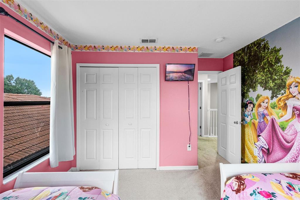 Clermont, Florida, 34714, United States, 5 Bedrooms Bedrooms, ,4 BathroomsBathrooms,Residential,For Sale,1947798