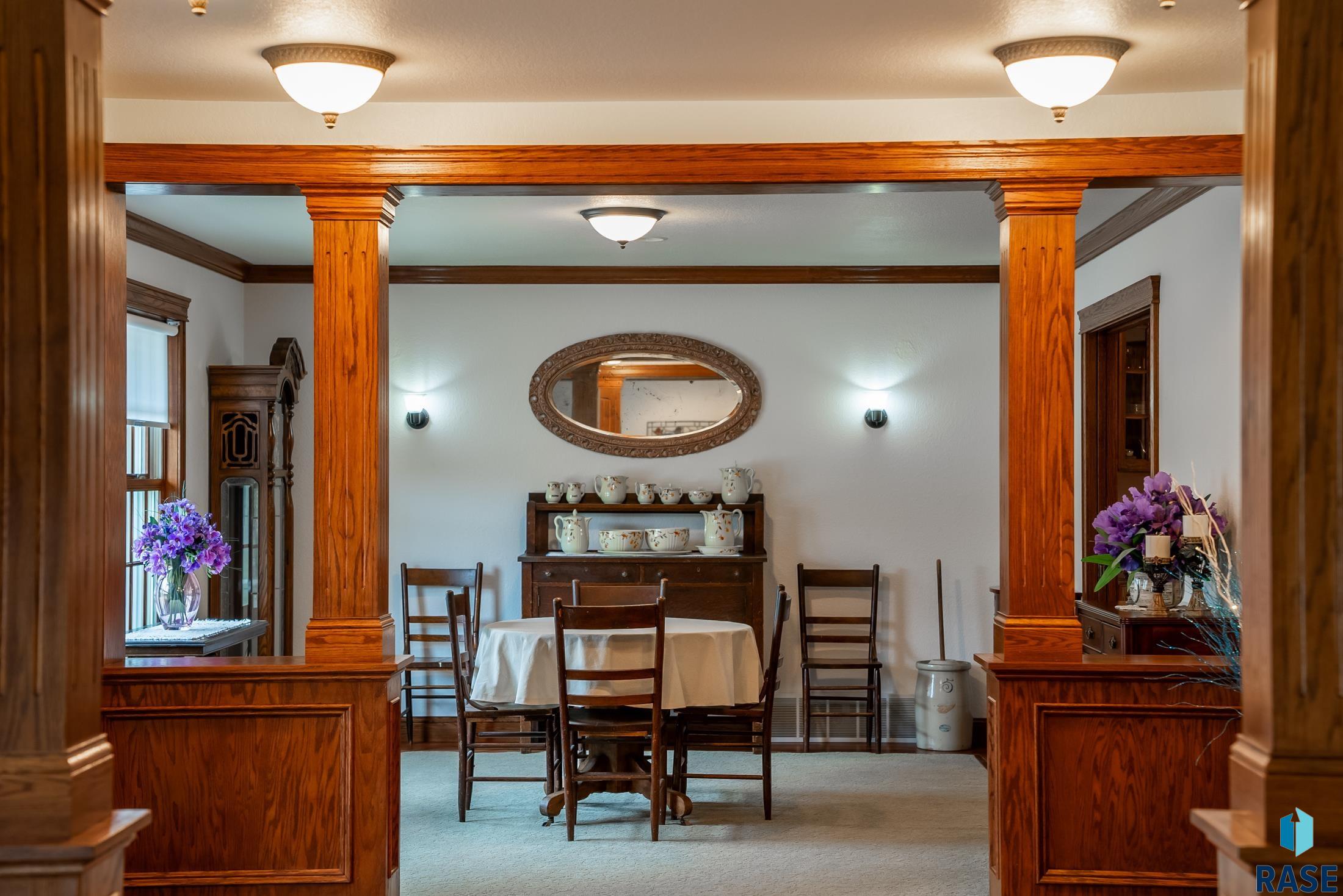 Yankton, South Dakota, 57078, United States, 6 Bedrooms Bedrooms, ,4 BathroomsBathrooms,Residential,For Sale,1975294