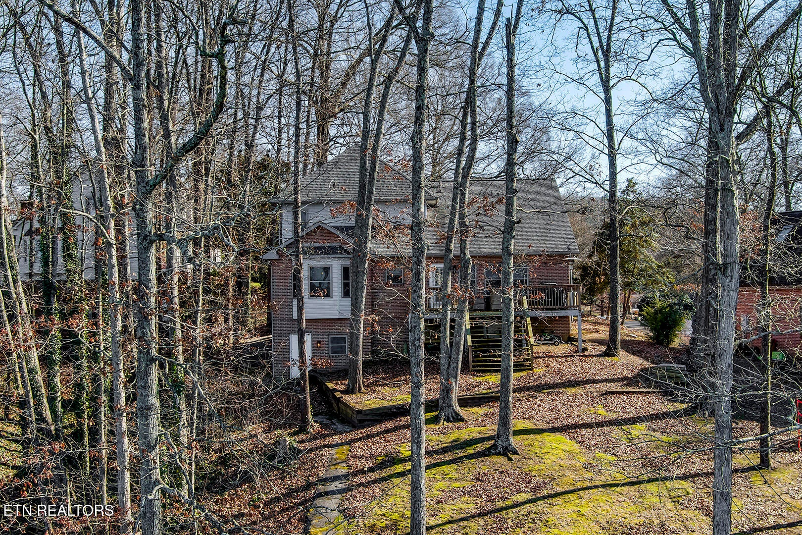 Kingston, Tennessee, 37763, United States, 4 Bedrooms Bedrooms, ,4 BathroomsBathrooms,Residential,For Sale,2011823