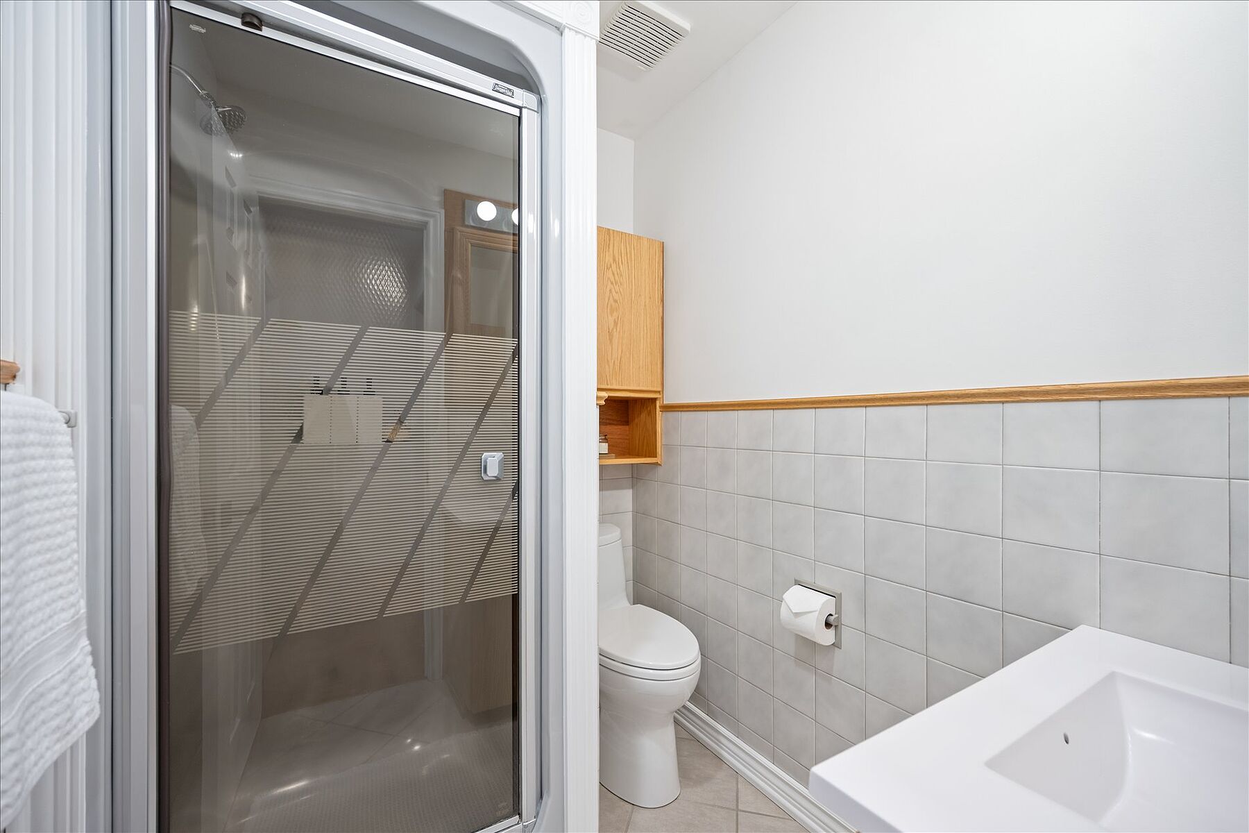  Spacious Falgarwood Sidesplit - 物件實景