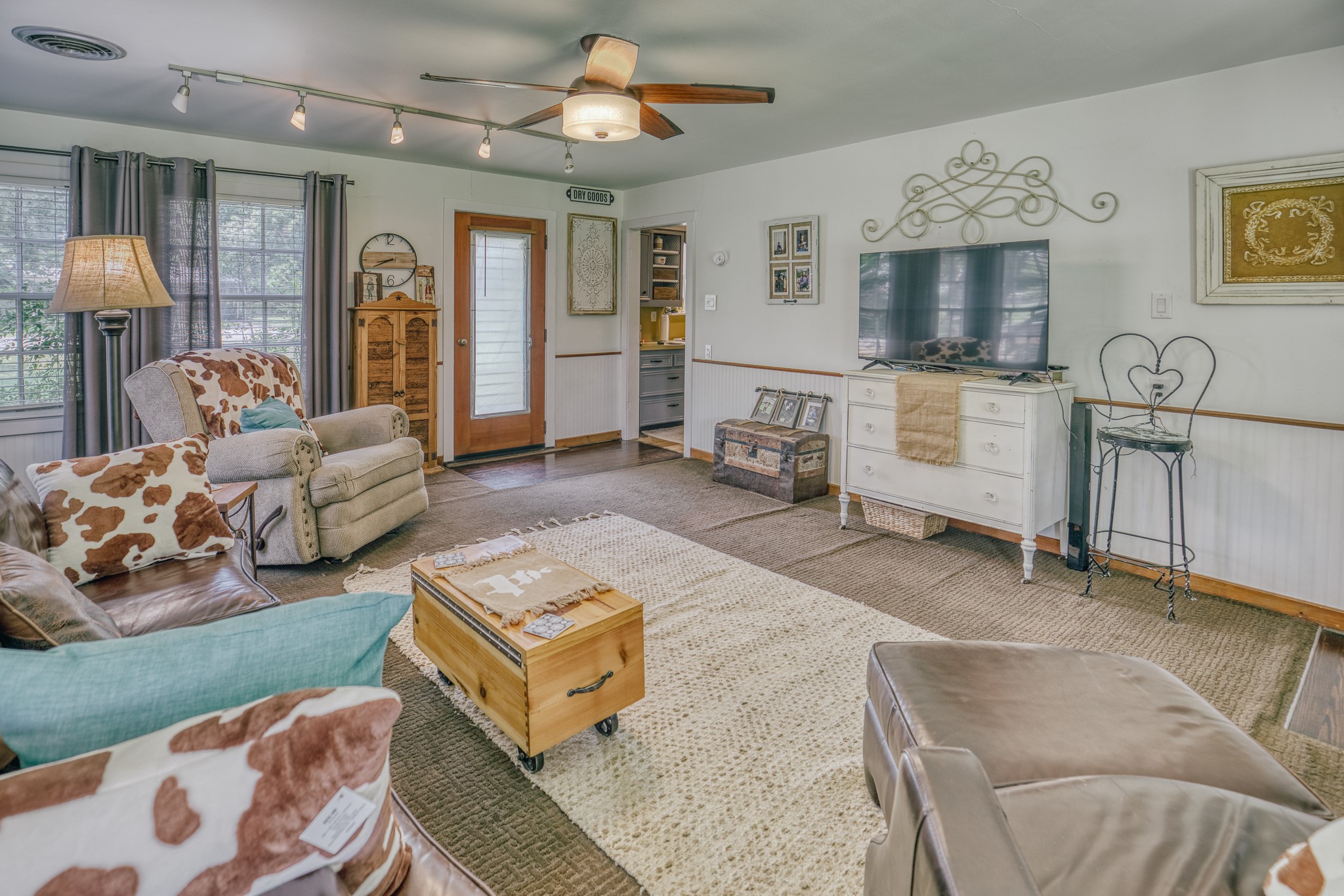  601 S Masonic Street, Bellville, TX, 77418 - 物件實景