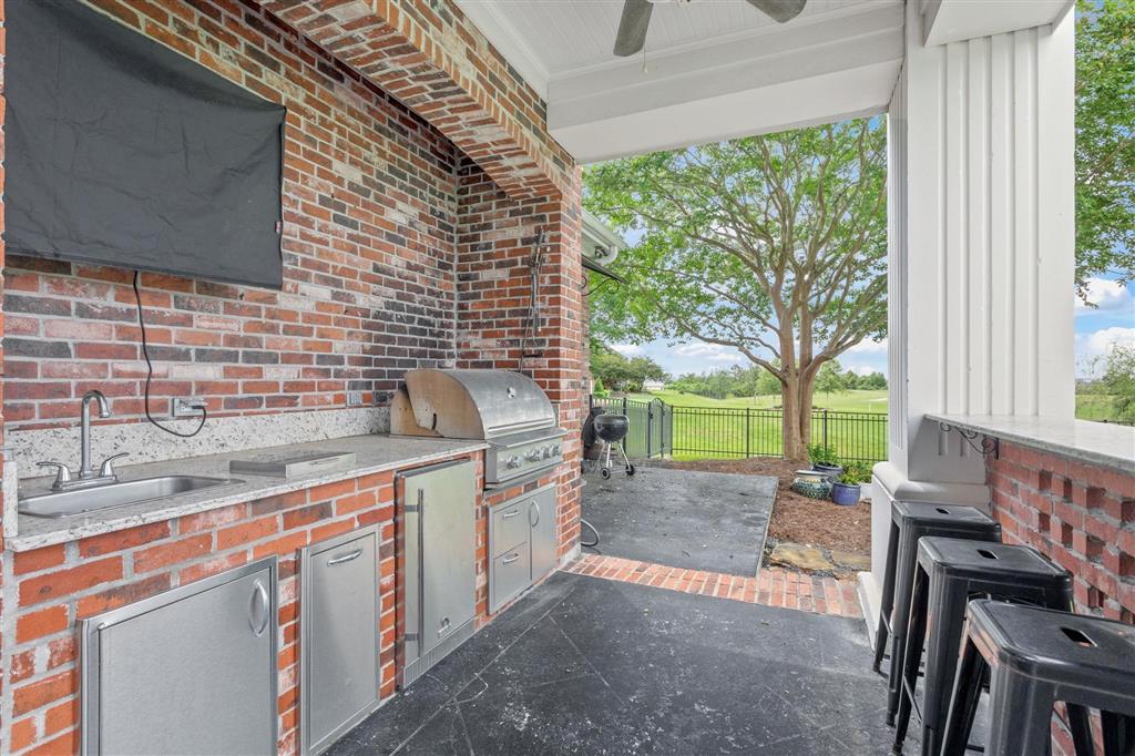 Lake Charles, Louisiana, 70605, United States, 4 Bedrooms Bedrooms, ,4 BathroomsBathrooms,Residential,For Sale,2026946