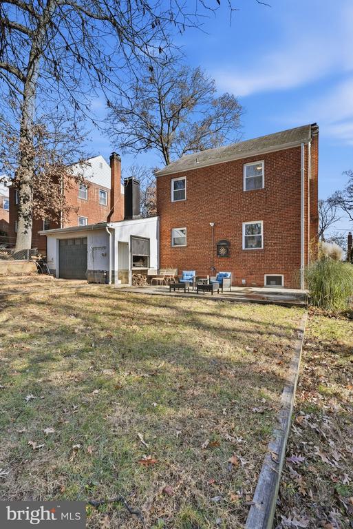 Silver Spring, Maryland, 20901, United States, 4 Bedrooms Bedrooms, ,3 BathroomsBathrooms,Residential,For Sale,2002464