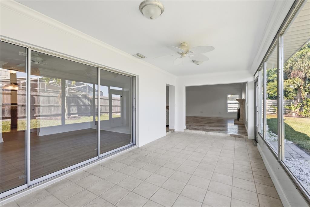 Sarasota, Florida, 34238, United States, 3 Bedrooms Bedrooms, ,2 BathroomsBathrooms,Residential,For Sale,1999159