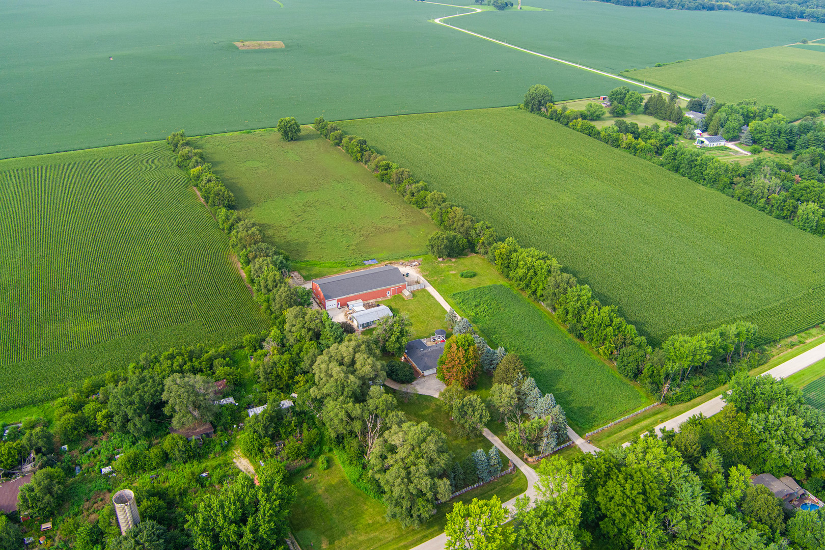 Hinckley, Illinois, 60520, United States, 3 Bedrooms Bedrooms, ,2 BathroomsBathrooms,Residential,For Sale,1921683